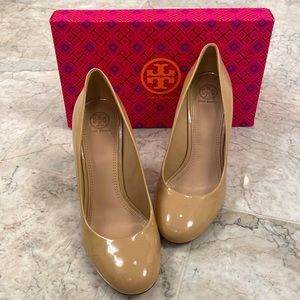 Tory Burch patent “Astoria” wedge 9.5. SOLD